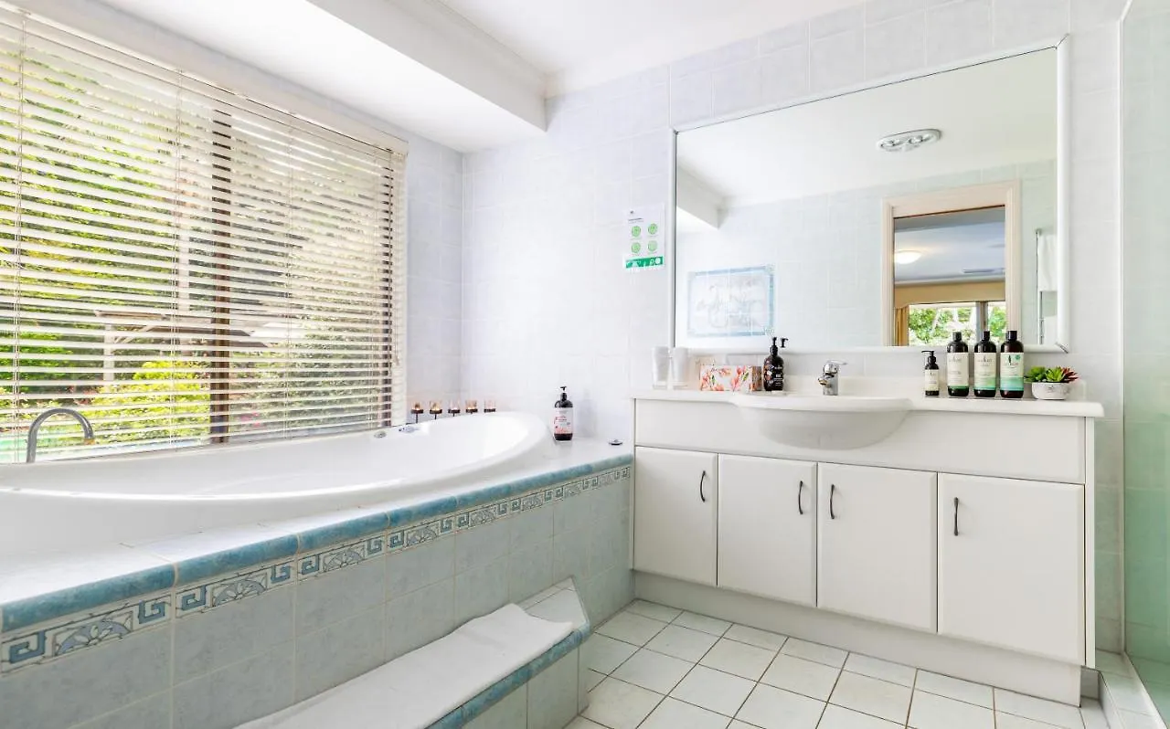 **** Bed & Breakfast Mountain Sanctuary B&B Mount Tamborine Australia
